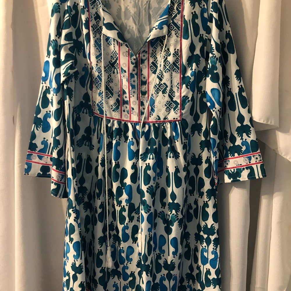 Classic Fashion Collection Boho Print 100% Polyester V Neck Bell Sleeve Dress
